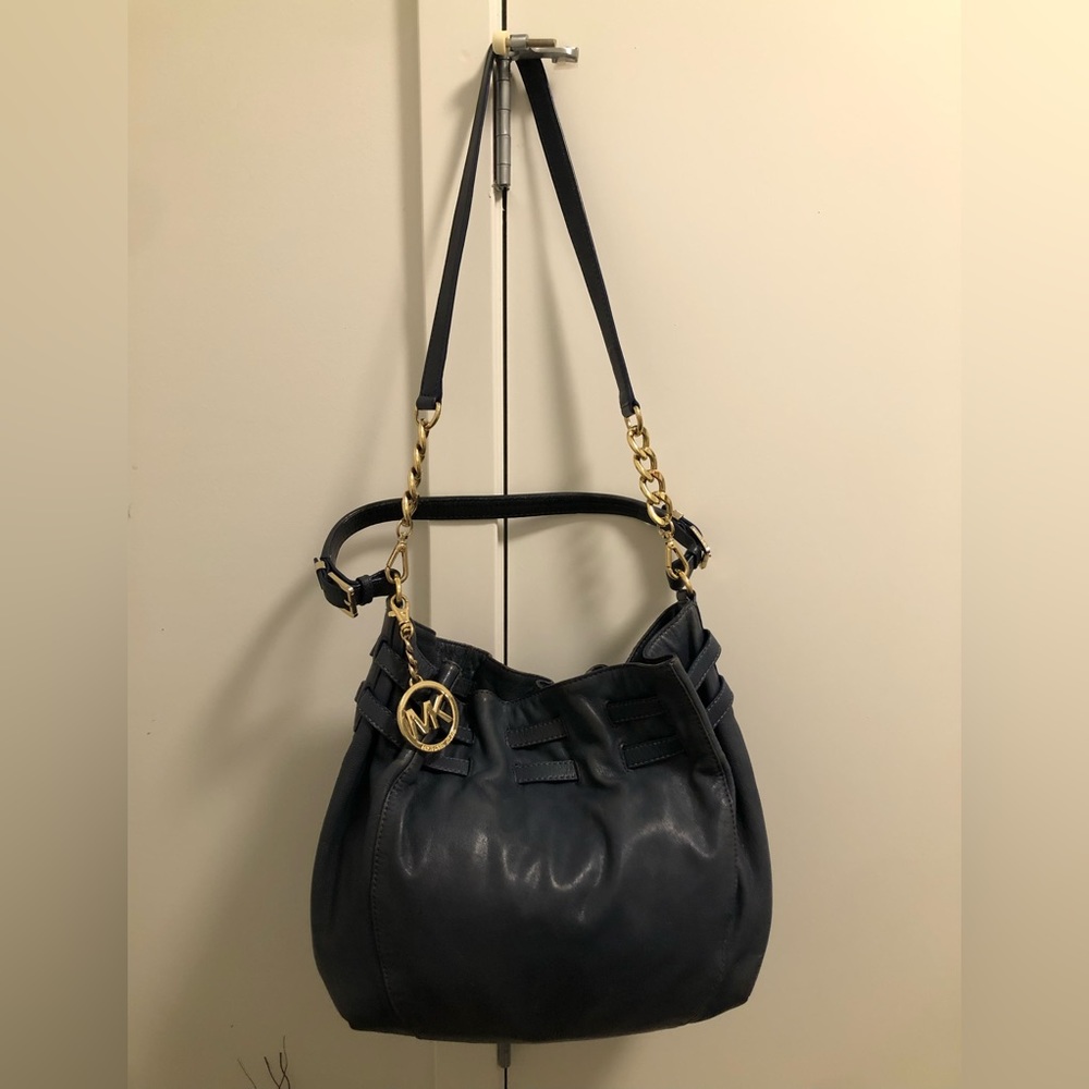 Micheal kors leather blue bag!